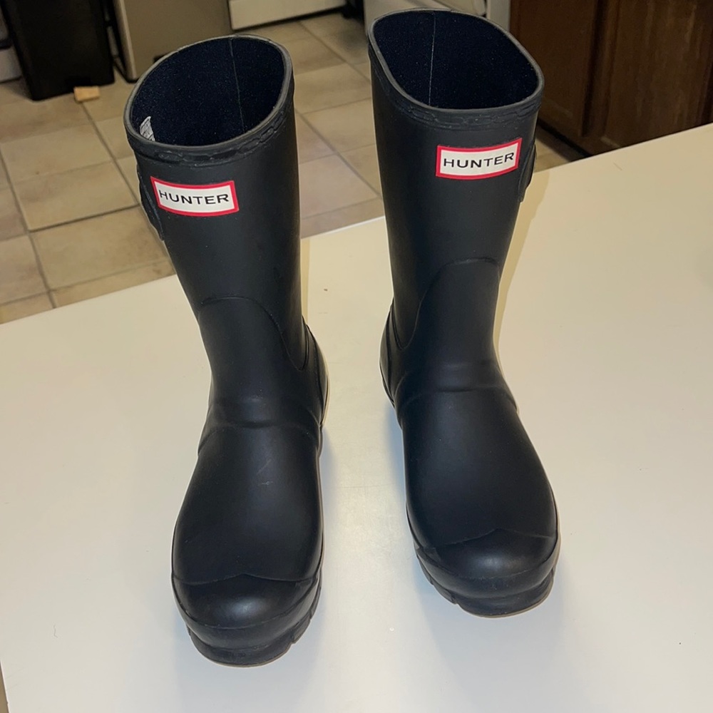 Hunter short rain boots